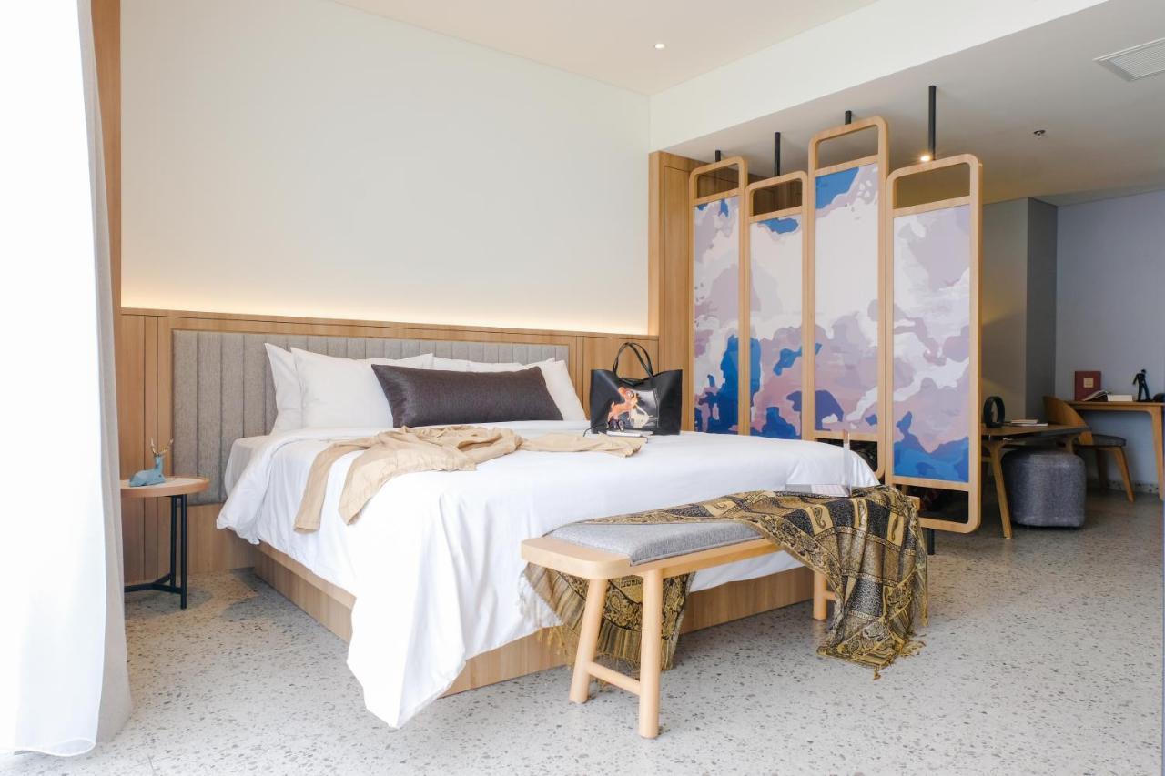 Artotel Batam Nagoya Exteriör bild